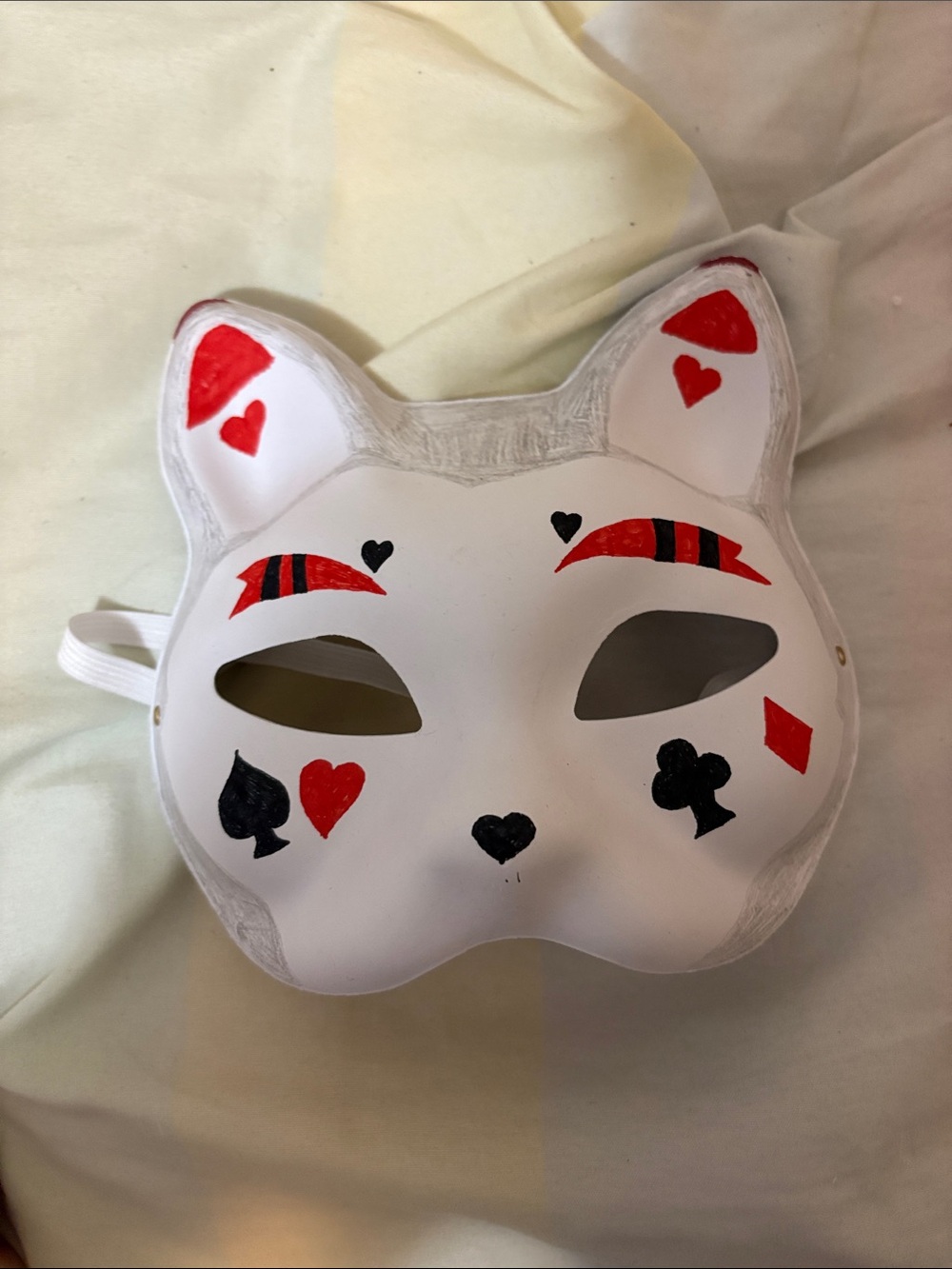 Husker Therian Mask